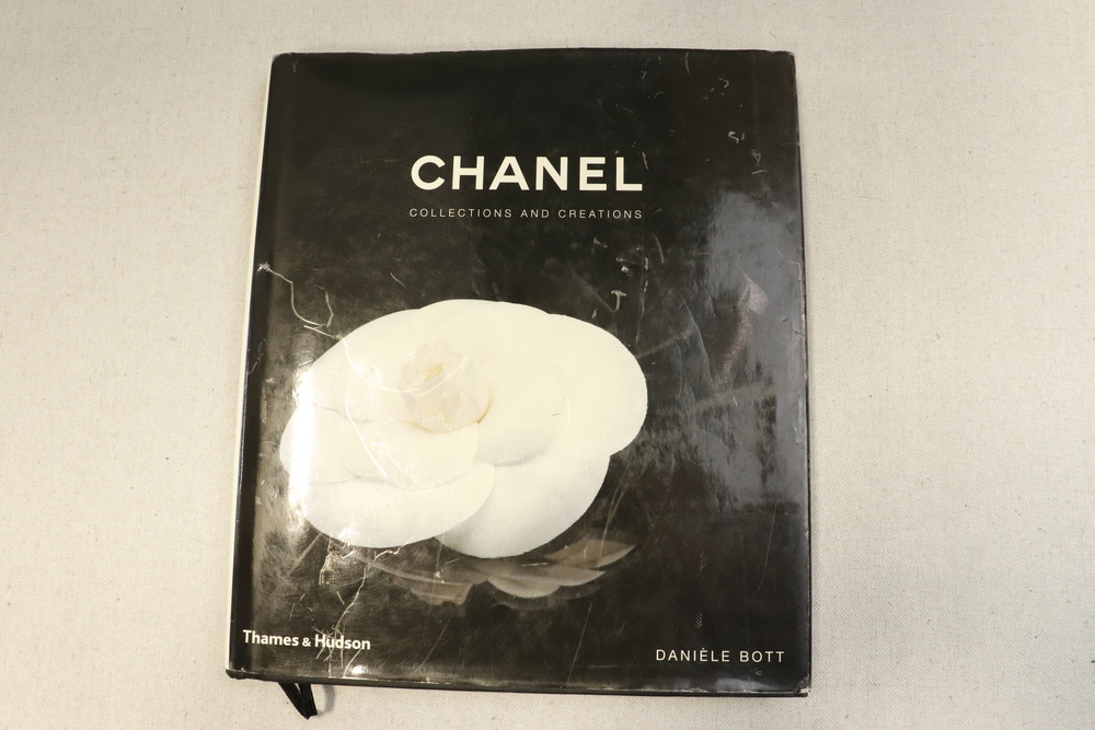 Vintage Chanel Camellia Cover Book Size One Size